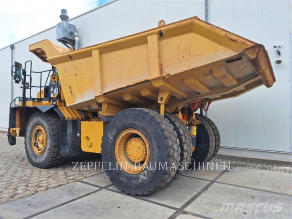 CAT 772G Tombereau articulé