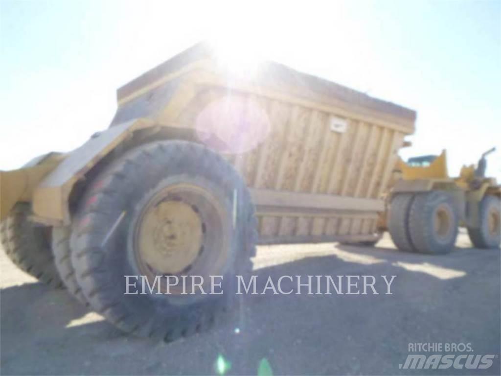 CAT 773D Tombereau articulé