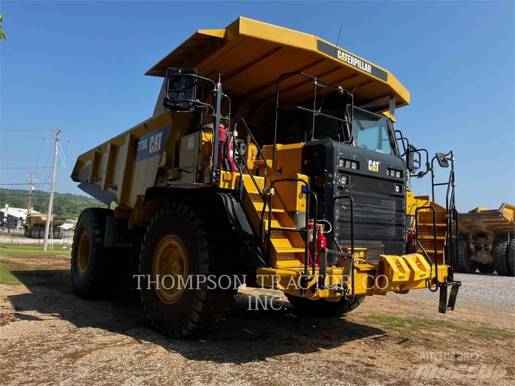 CAT 773G Tombereau articulé