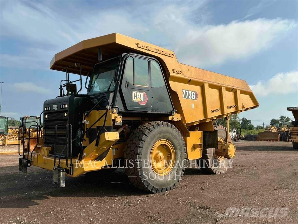 CAT 773G Tombereau articulé