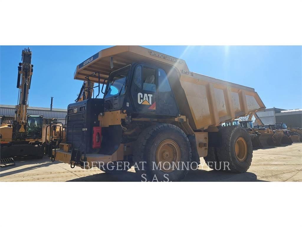 CAT 775 G Tombereau articulé