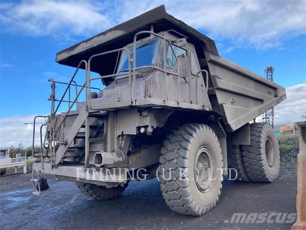 CAT 775D Tombereau articulé
