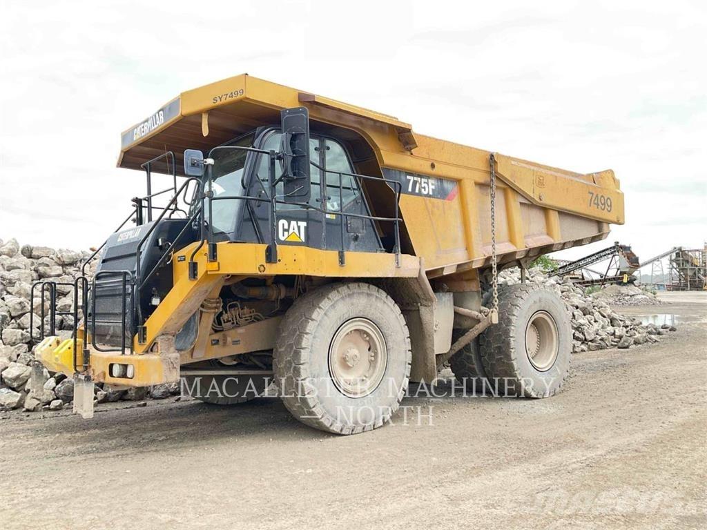 CAT 775F Tombereau articulé