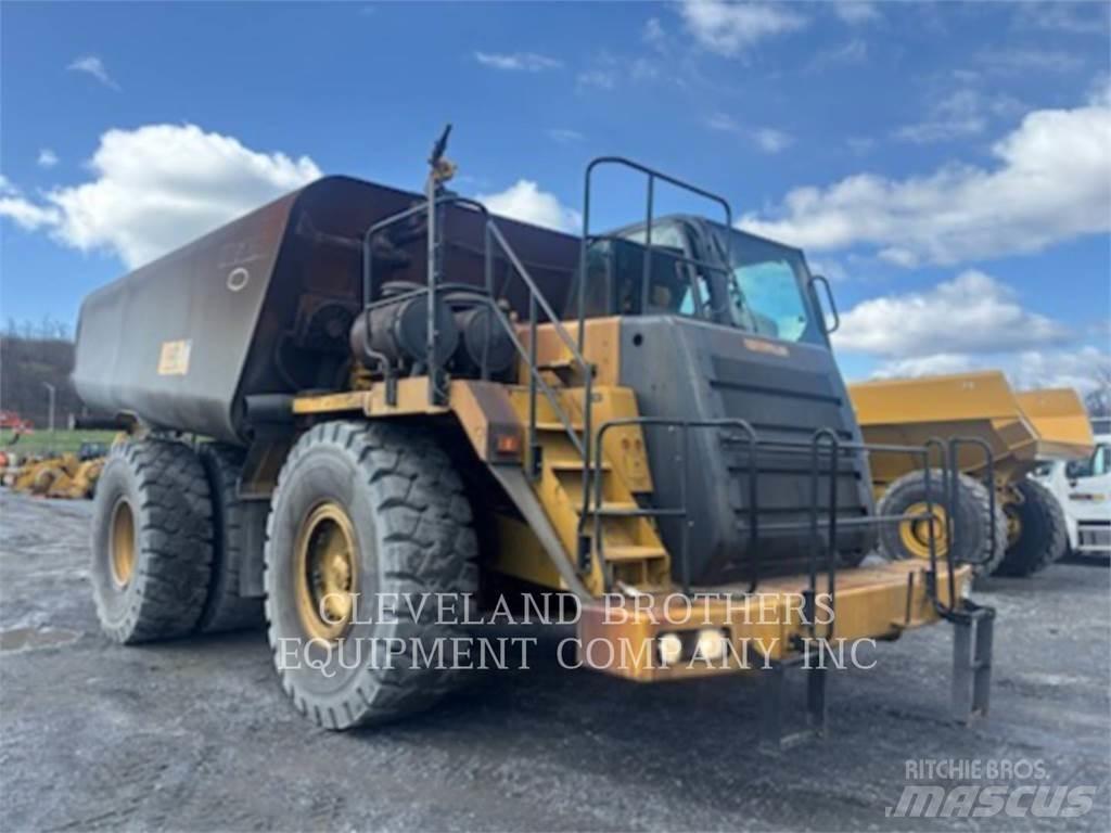 CAT 775F WW Camion citerne à eau