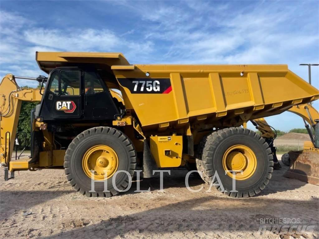 CAT 775G Tombereau articulé