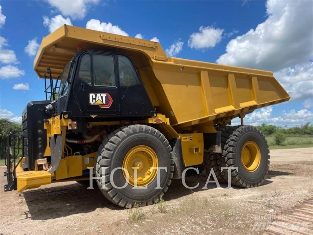 CAT 775G Tombereau articulé