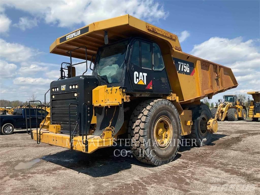 CAT 775G Tombereau articulé