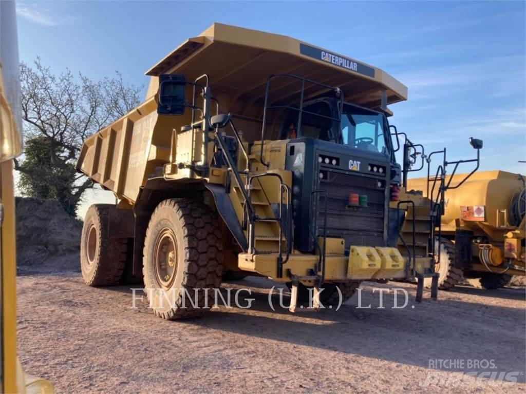 CAT 775G Tombereau articulé