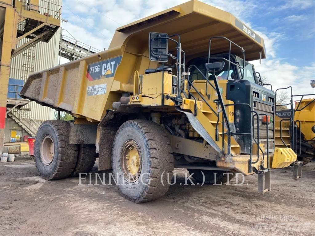 CAT 775G Tombereau articulé