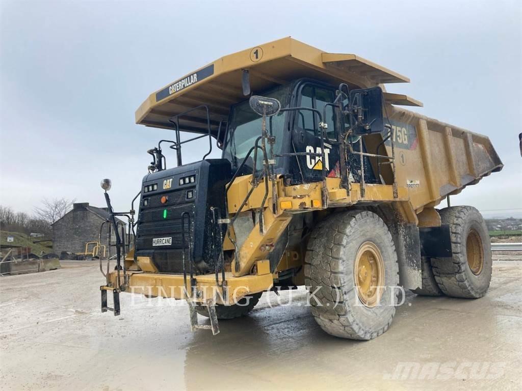 CAT 775G Tombereau articulé