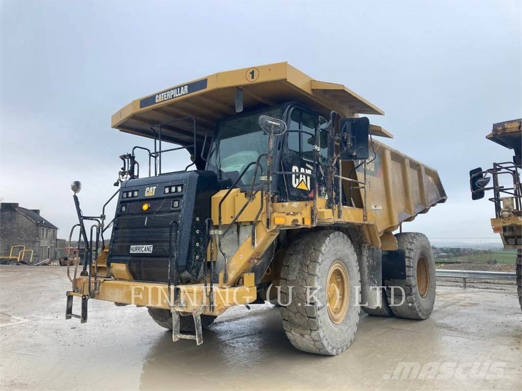 CAT 775G Tombereau articulé