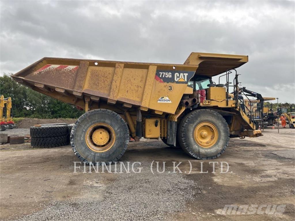 CAT 775G Tombereau articulé