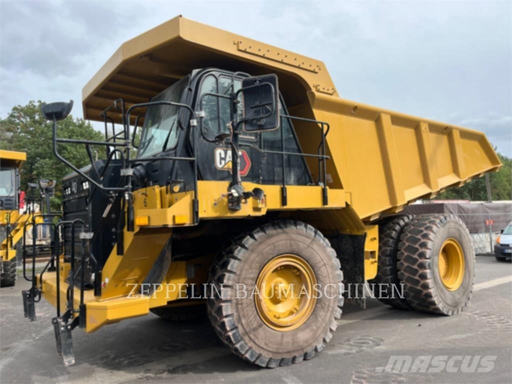 CAT 775G Tombereau articulé