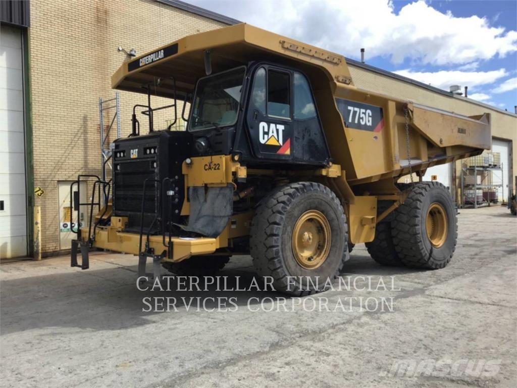 CAT 775G Tombereau articulé