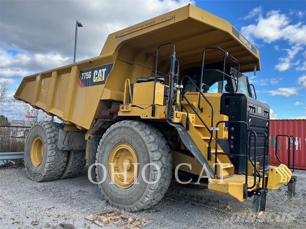 CAT 775G Tombereau articulé
