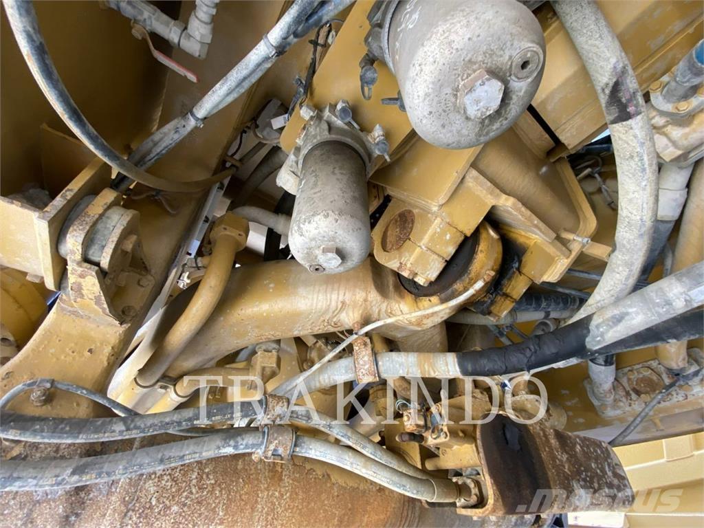 CAT 777-05 Tombereau articulé