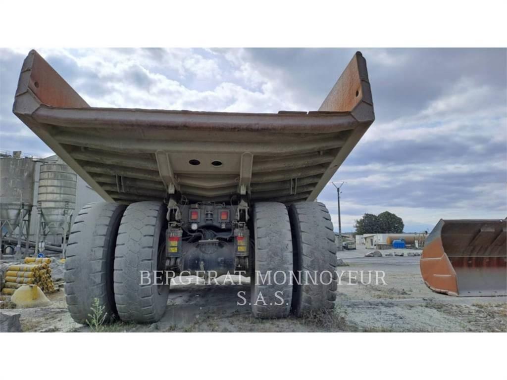 CAT 777F Tombereau articulé
