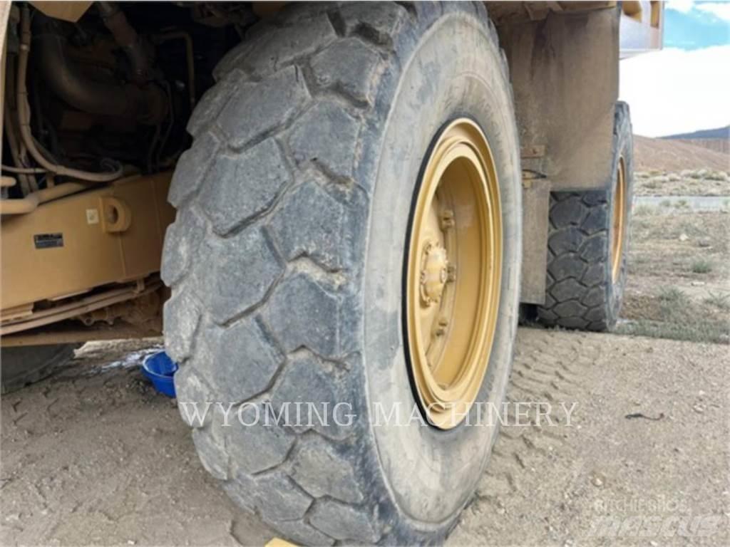 CAT 777G Tombereau articulé