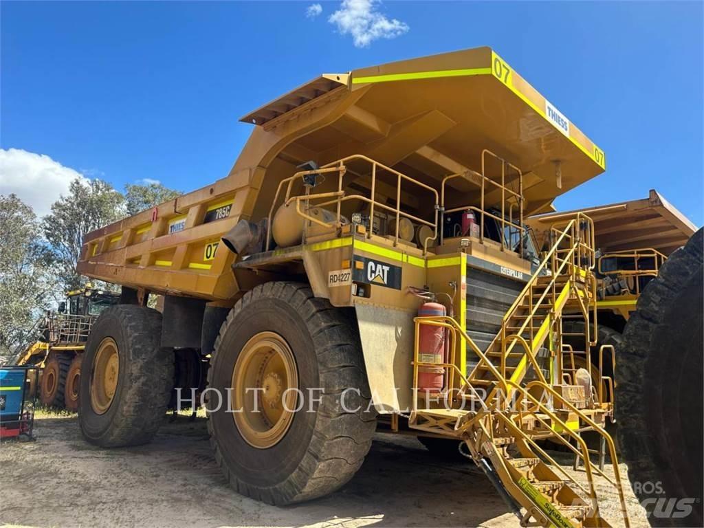 CAT 785D Tombereau articulé