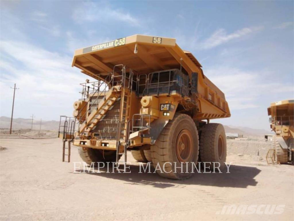 CAT 789 D Tombereau articulé