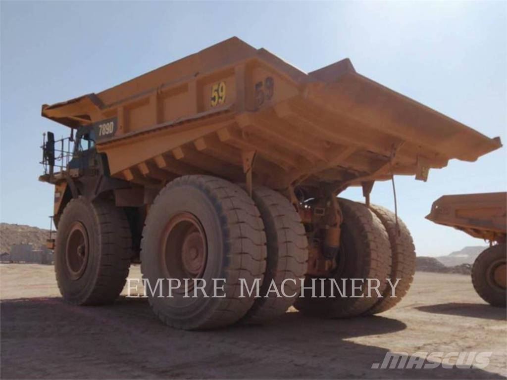 CAT 789D Tombereau articulé