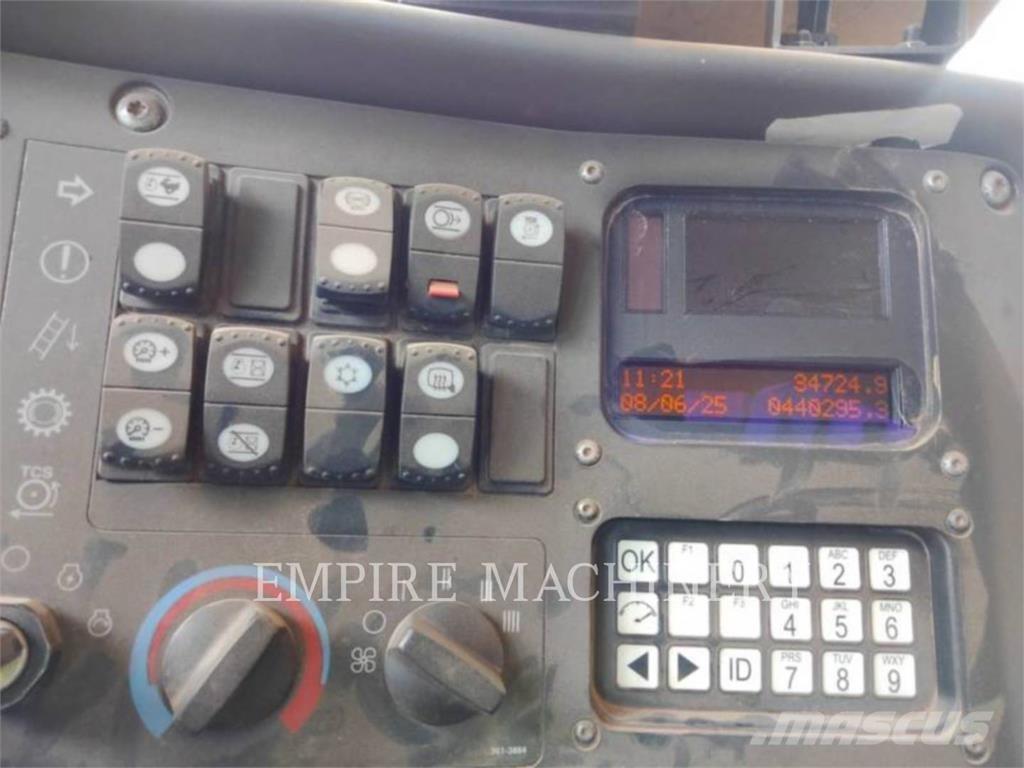 CAT 789D Tombereau articulé