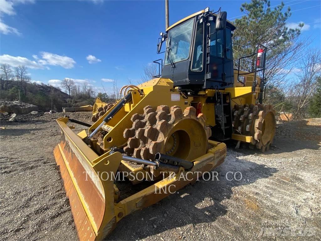 CAT 815 Compacteur de sol