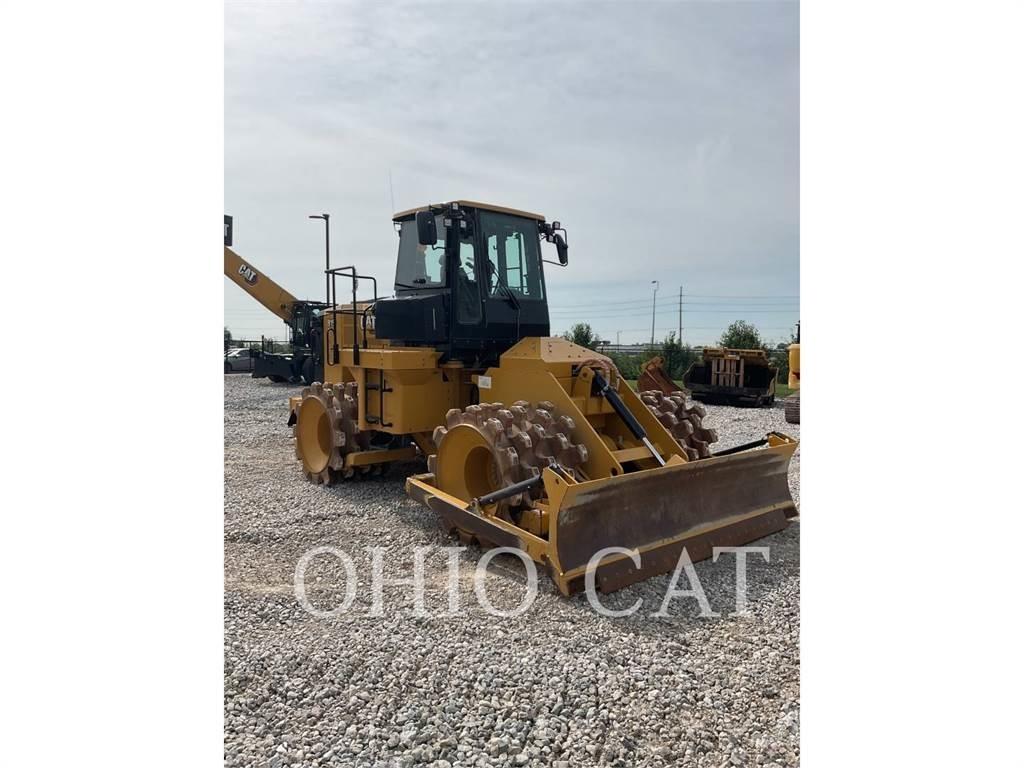 CAT 815 Compacteur de sol