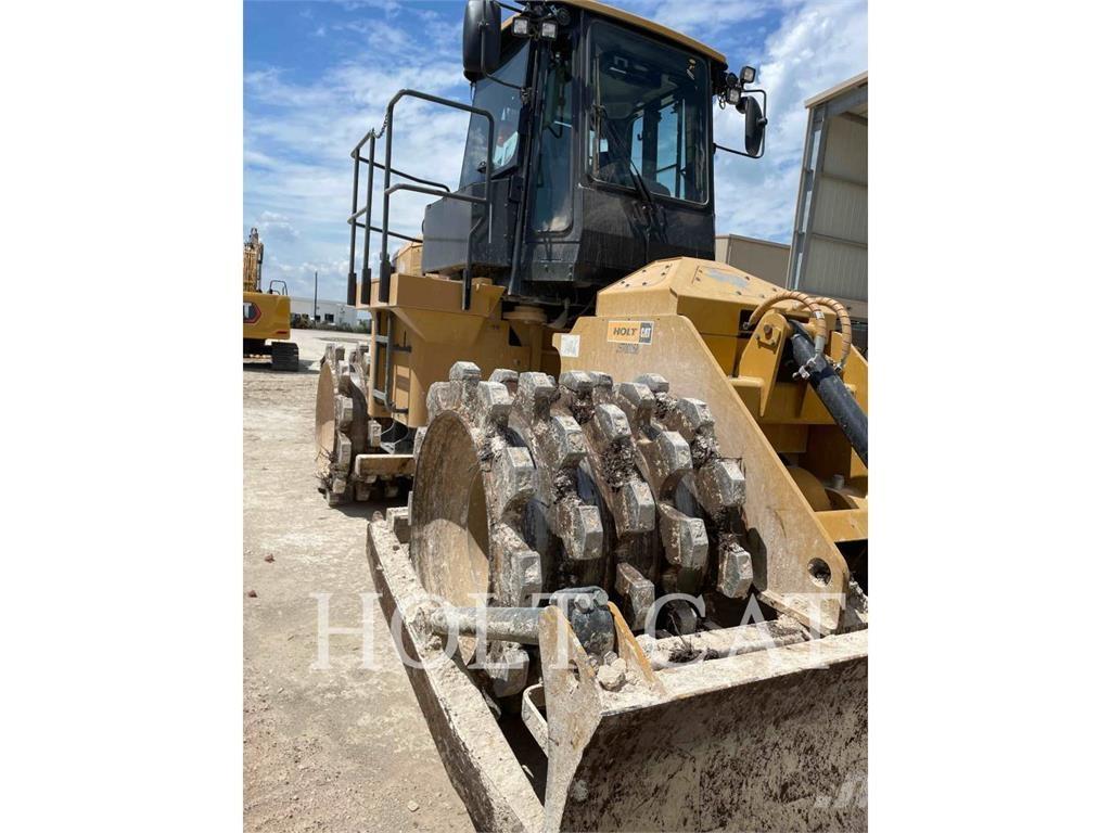 CAT 815 Compacteur de sol