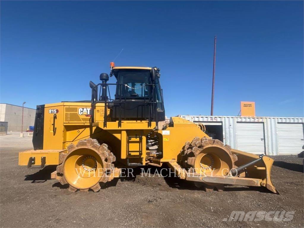 CAT 815 Rouleaux monocylindre