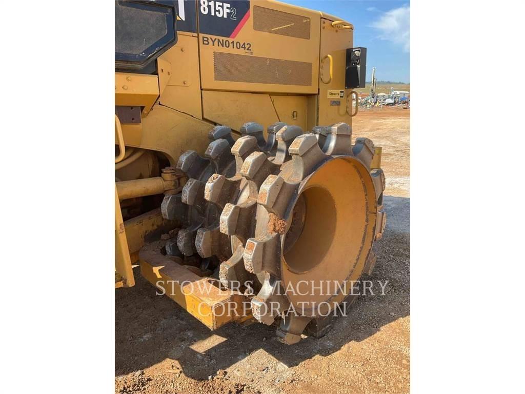 CAT 815F Compacteur de sol