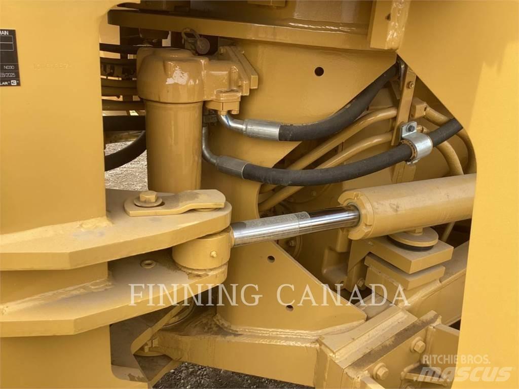 CAT 815F Compacteur de sol