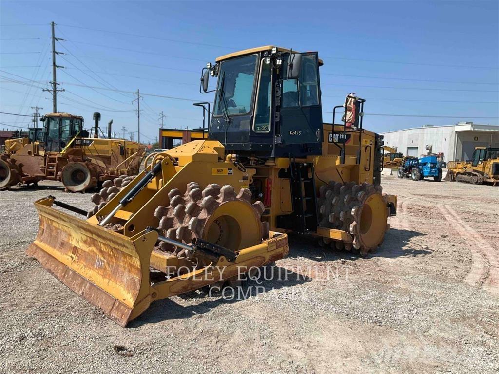 CAT 815K Compacteur de sol