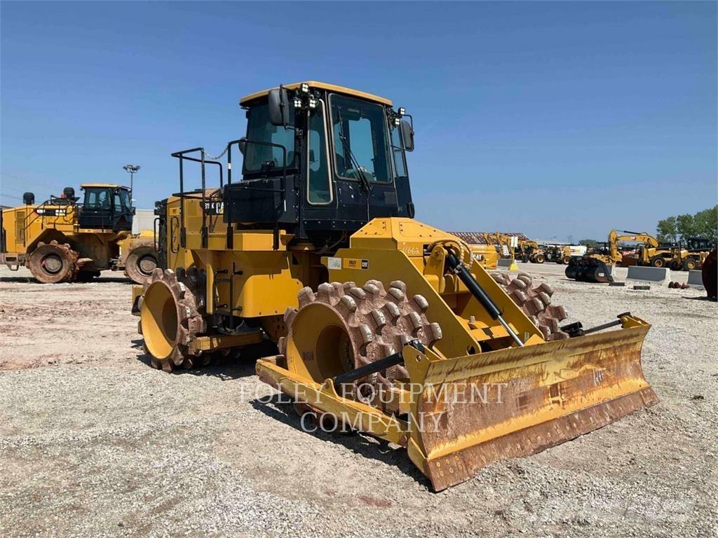 CAT 815K Compacteur de sol