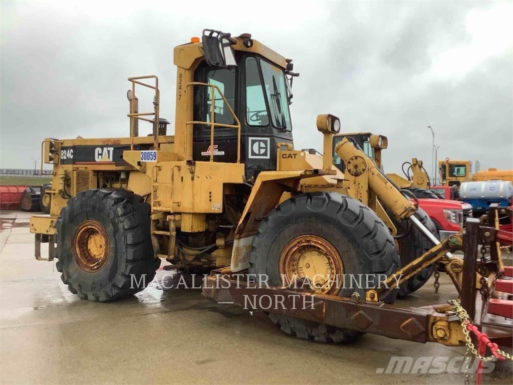 CAT 824C Chargeuse sur pneus
