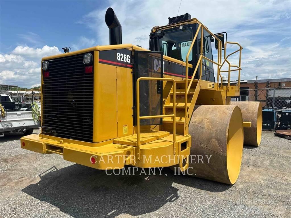 CAT 826G Compacteur de sol