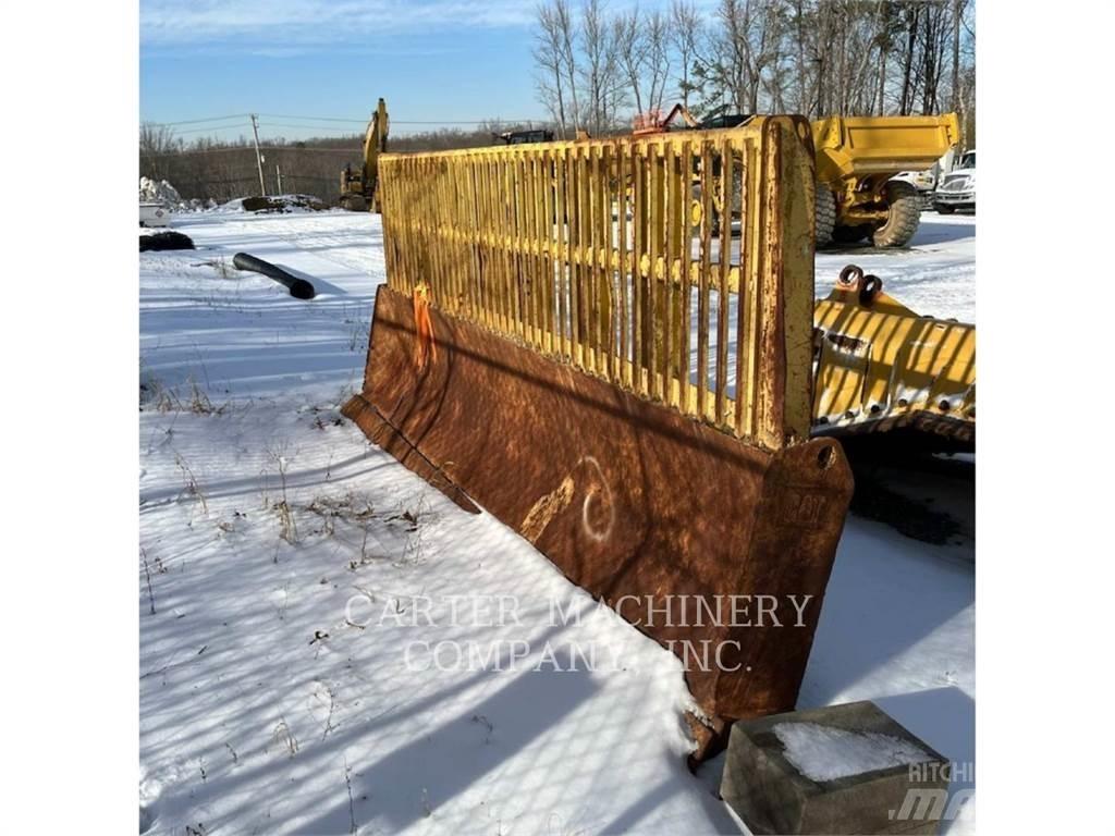 CAT 826K Compacteur de sol