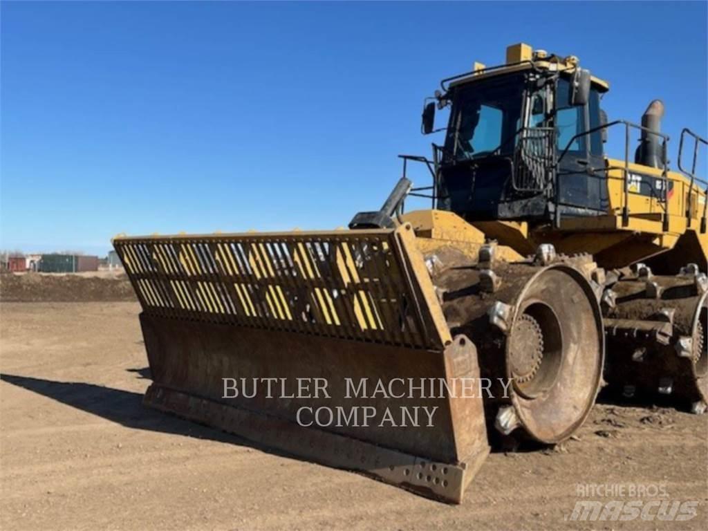 CAT 826K Compacteur de sol