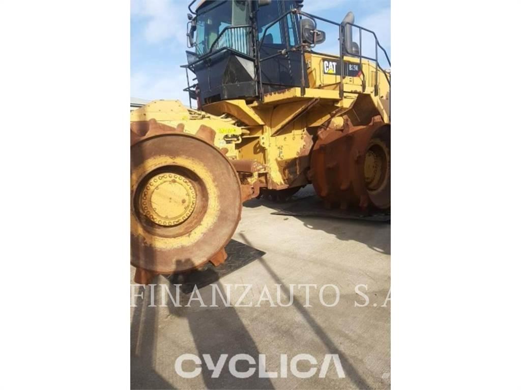 CAT 826K Compacteur de sol