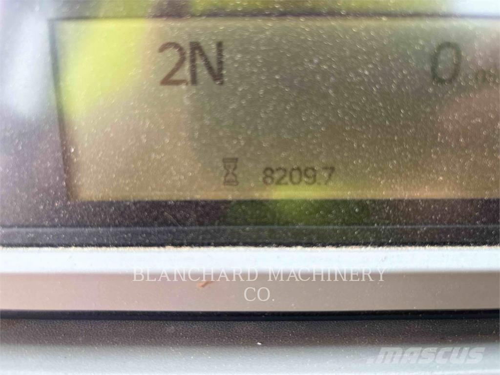 CAT 826K Compacteur de sol