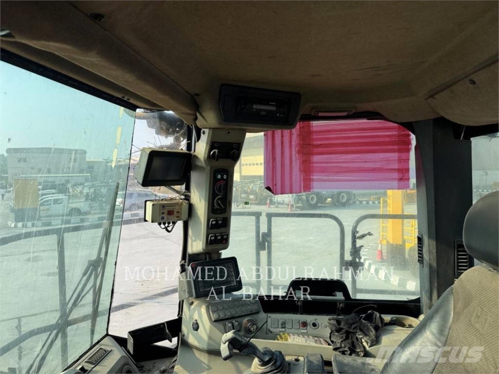 CAT 834K Bouteurs sur roues