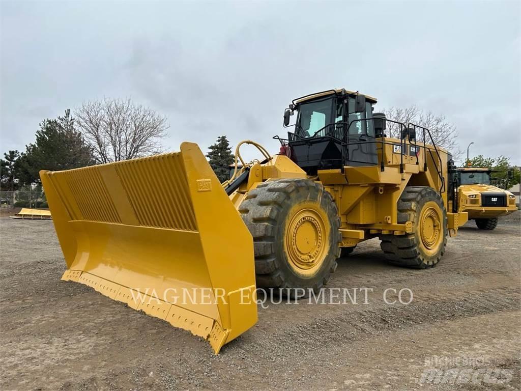 CAT 836K Chargeuse sur pneus