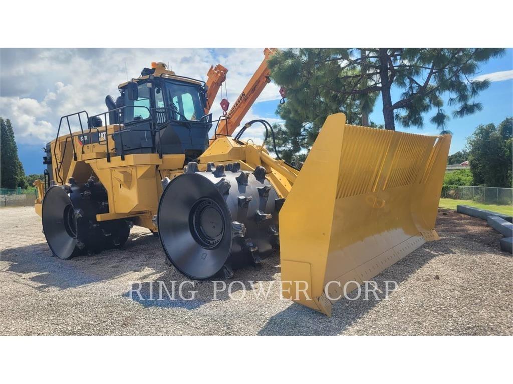 CAT 836K Compacteur de sol