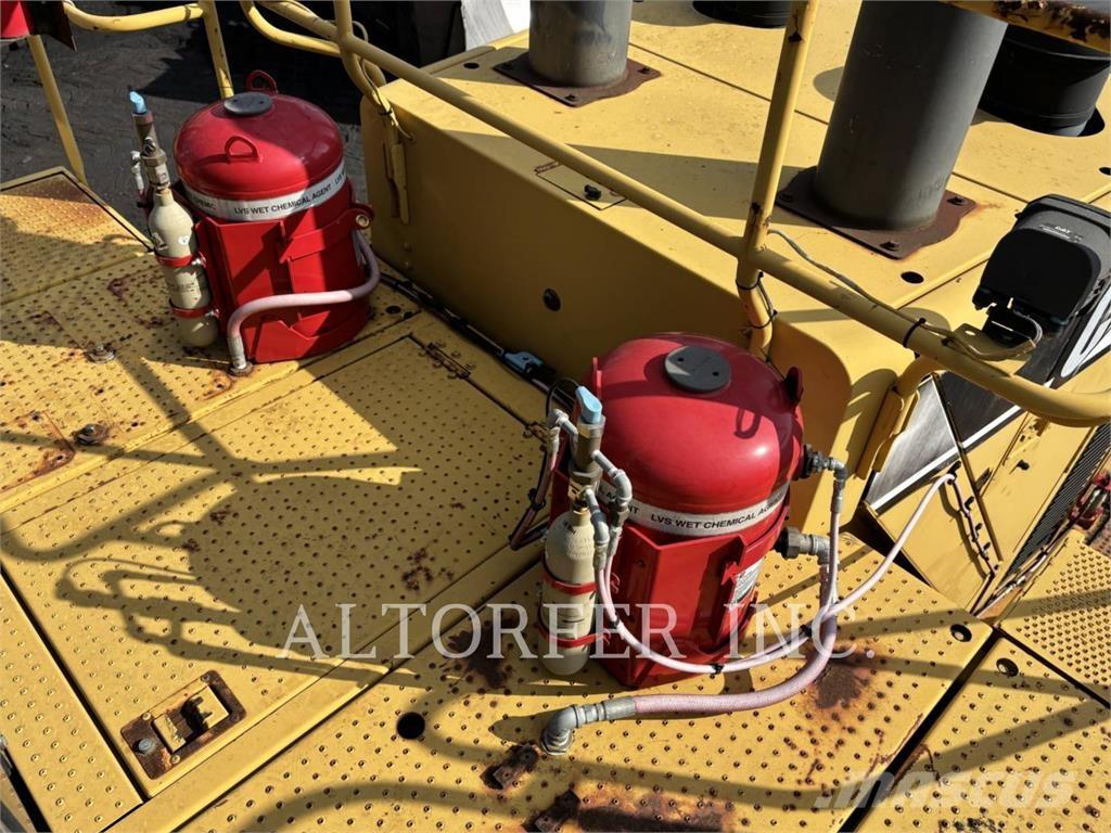 CAT 844H Bouteurs sur roues