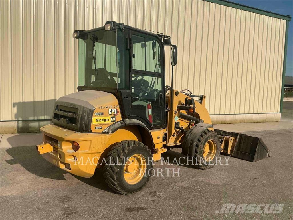 CAT 903D HARW Chargeuse sur pneus