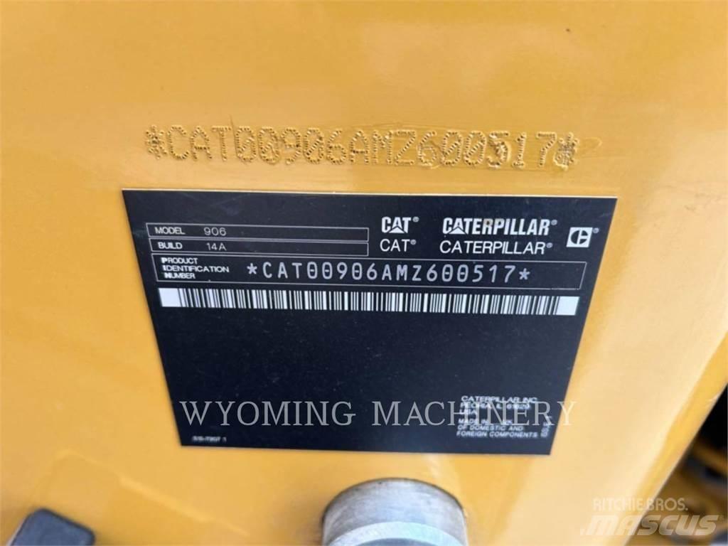 CAT 906 Chargeuse sur pneus