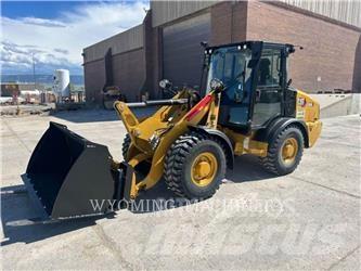 CAT 906 Chargeuse sur pneus