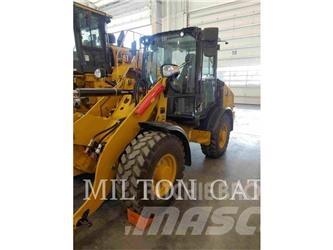 CAT 906 Chargeuse sur pneus
