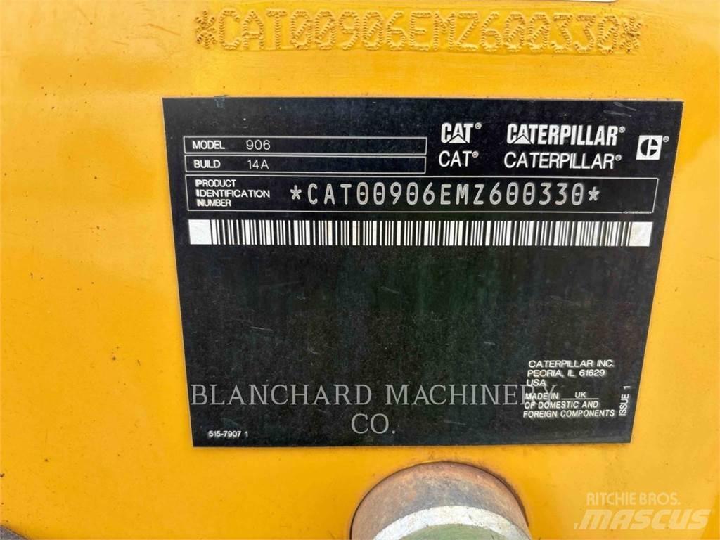 CAT 906 Chargeuse sur pneus