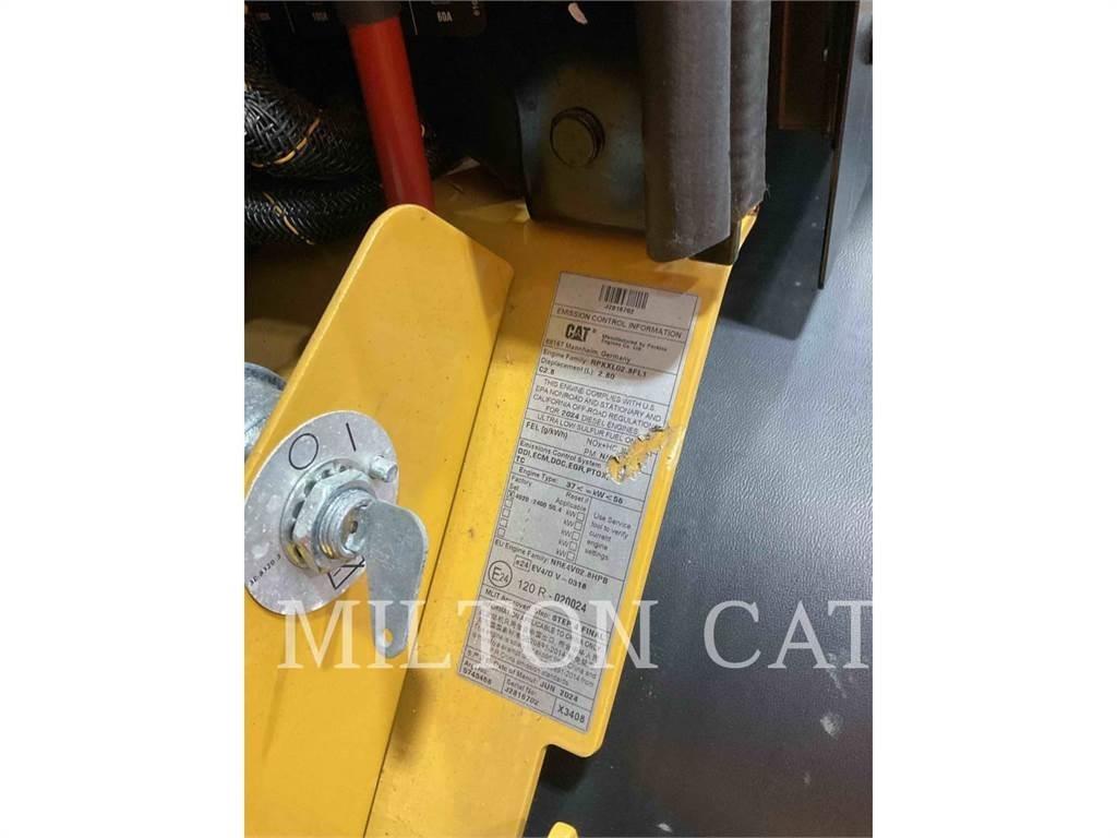 CAT 906 Chargeuse sur pneus